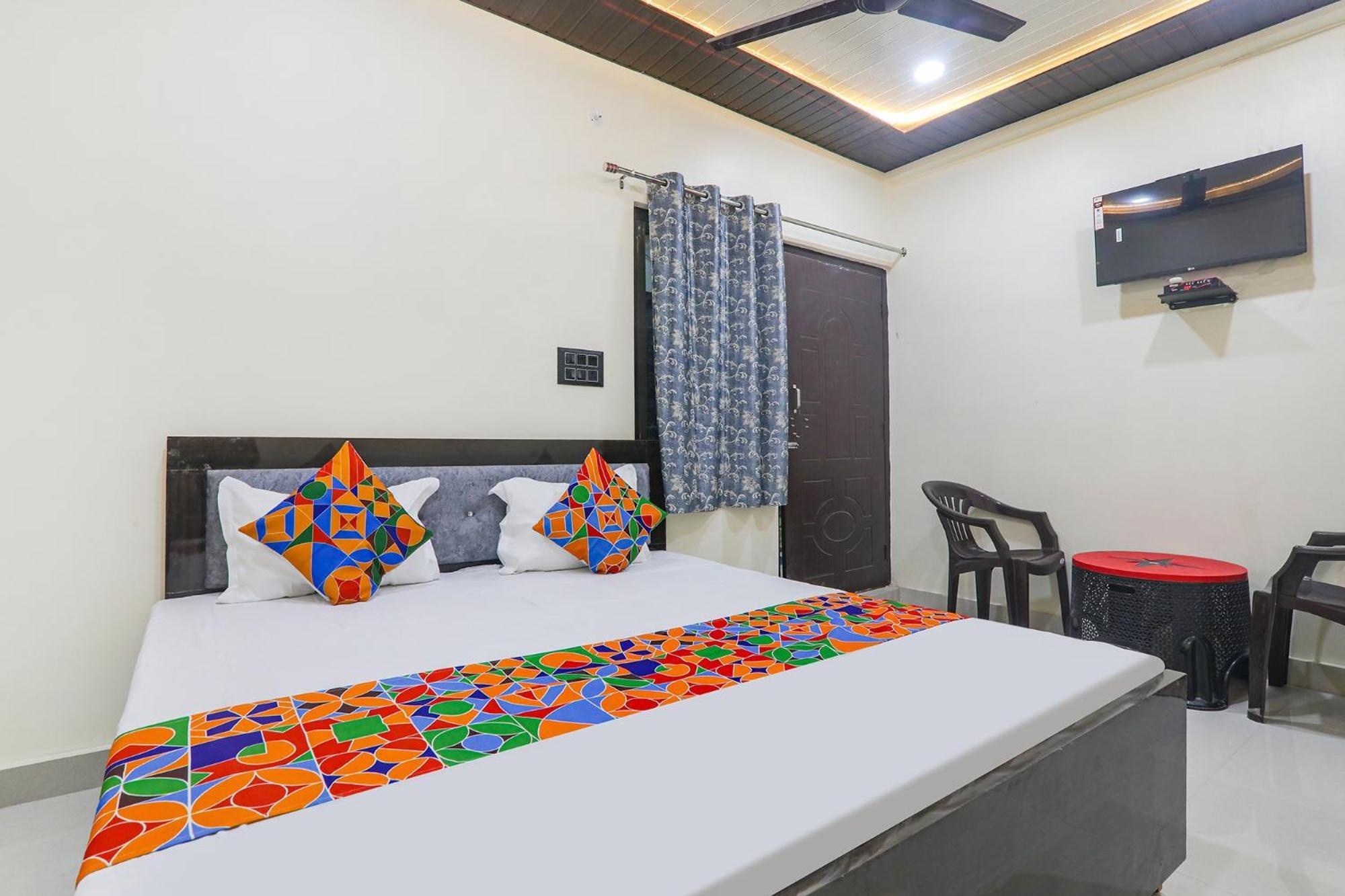 Fabexpress Awadh Inn - 400M From Shri Ram Janam Bhumi Ayodhya ภายนอก รูปภาพ