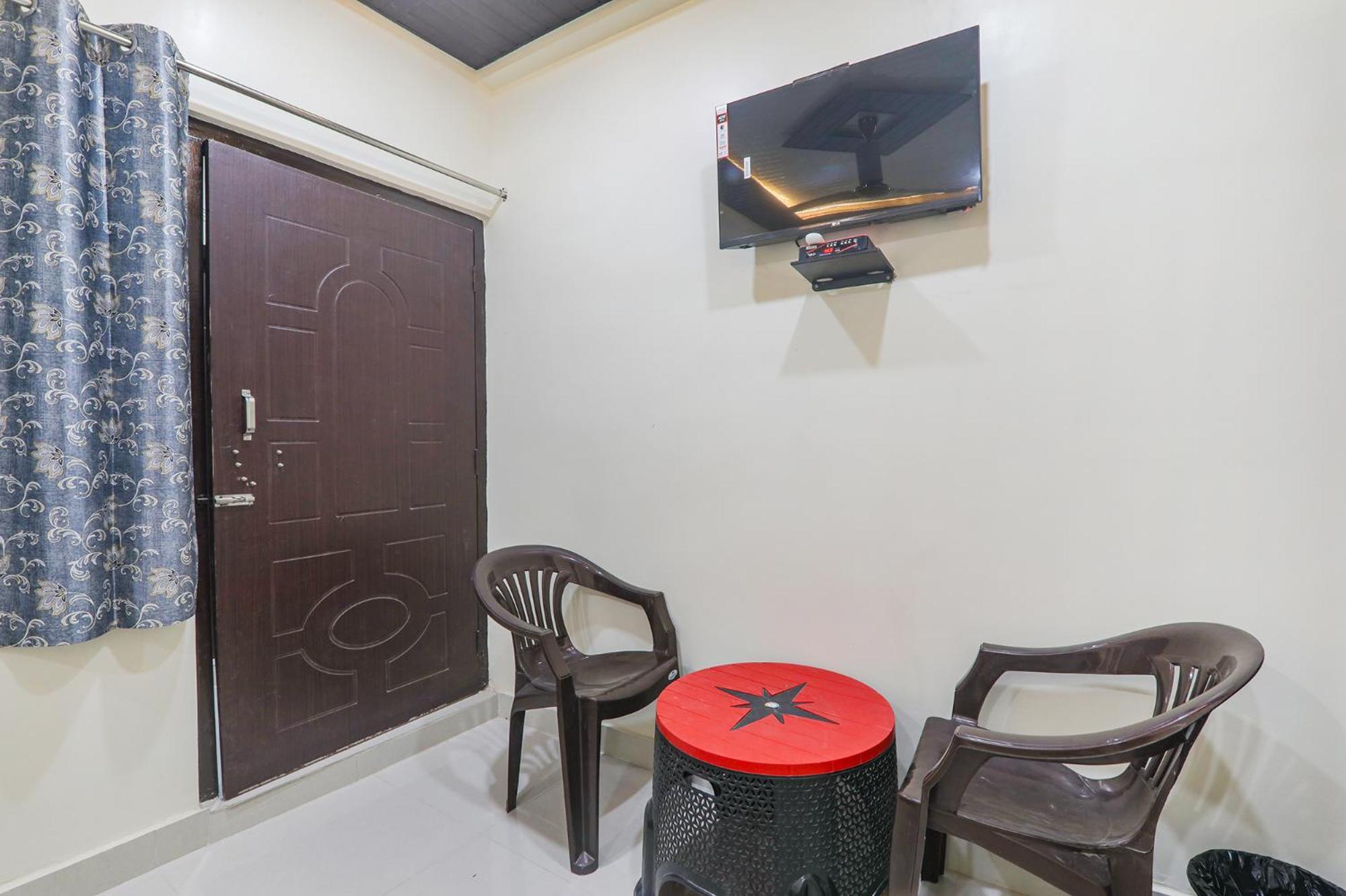 Fabexpress Awadh Inn - 400M From Shri Ram Janam Bhumi Ayodhya ภายนอก รูปภาพ